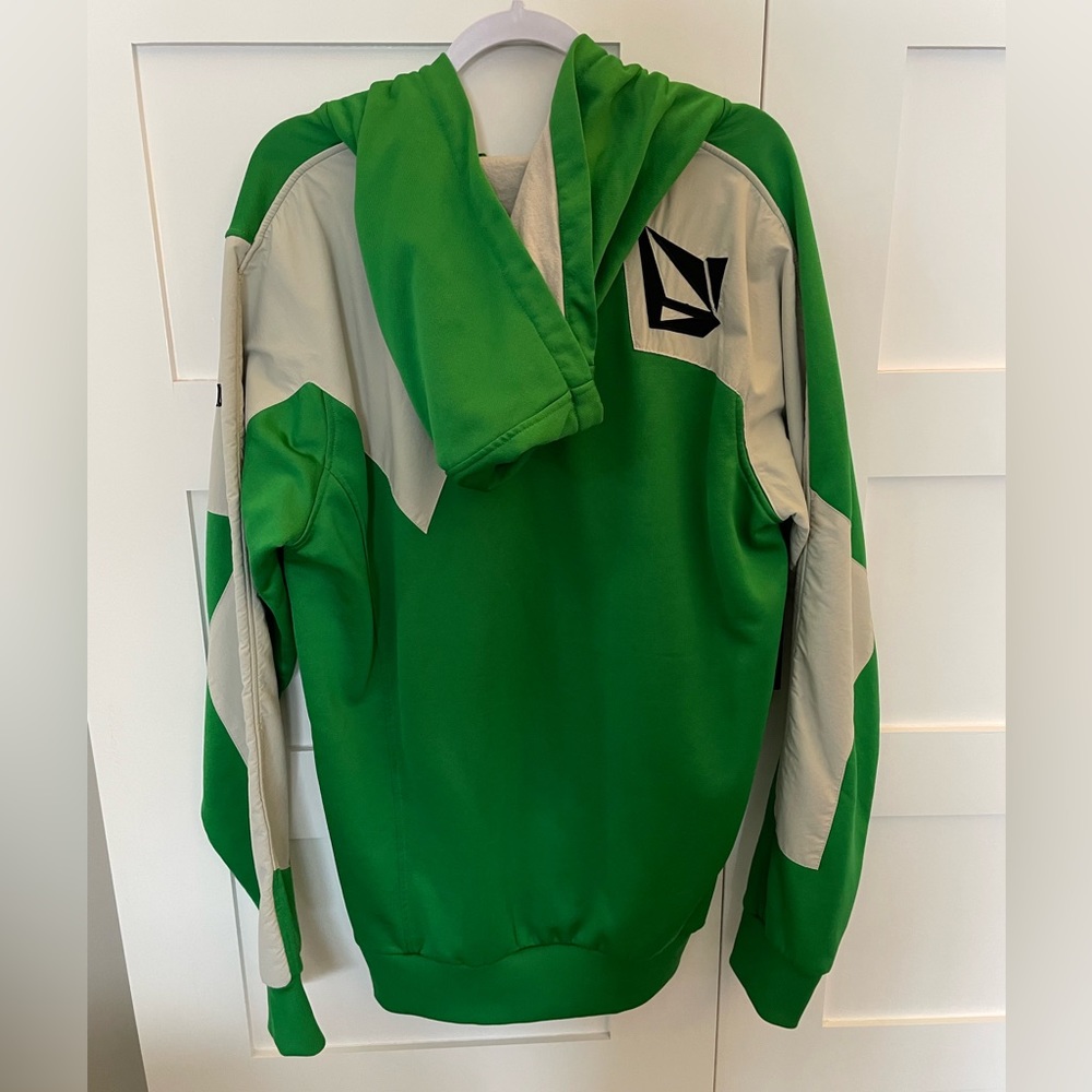 Volcom sweatshirt with whistle zipper. Size large. - Picture 2 of 5